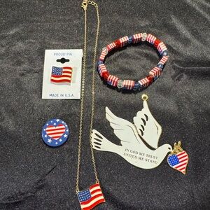 Patriotic Jewelry Set with American Flag Design